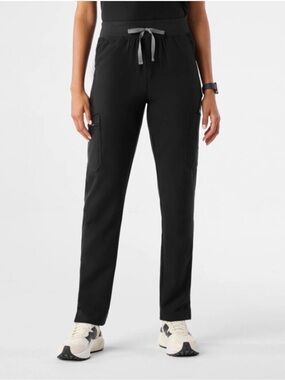 Figs High Waisted Yola Skinny Straight Scrub Pant Black NWT